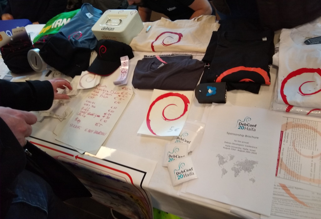 FOSDEM 2020 - Debian booth